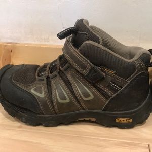 Keen kids hiking shoes toddler size 12